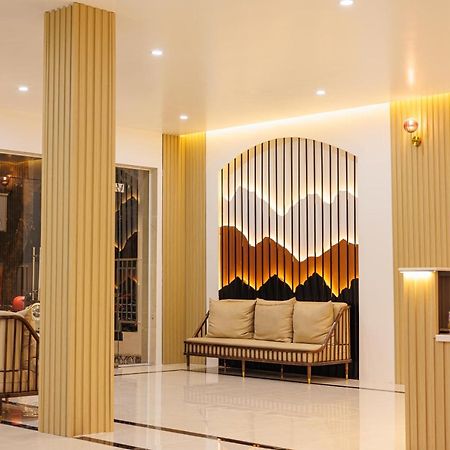 Happy Hotel Bac Lieu Екстериор снимка